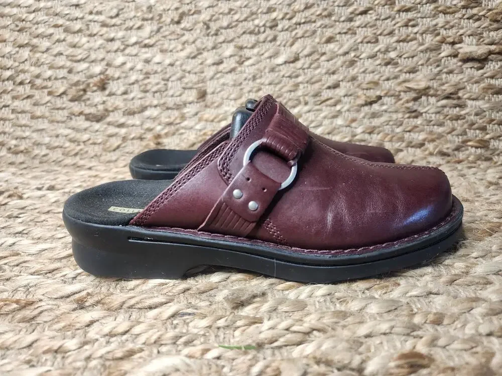 Clarks Burgundy Red Leather Patty Lorene Slip On Mule Clogs Size 7M